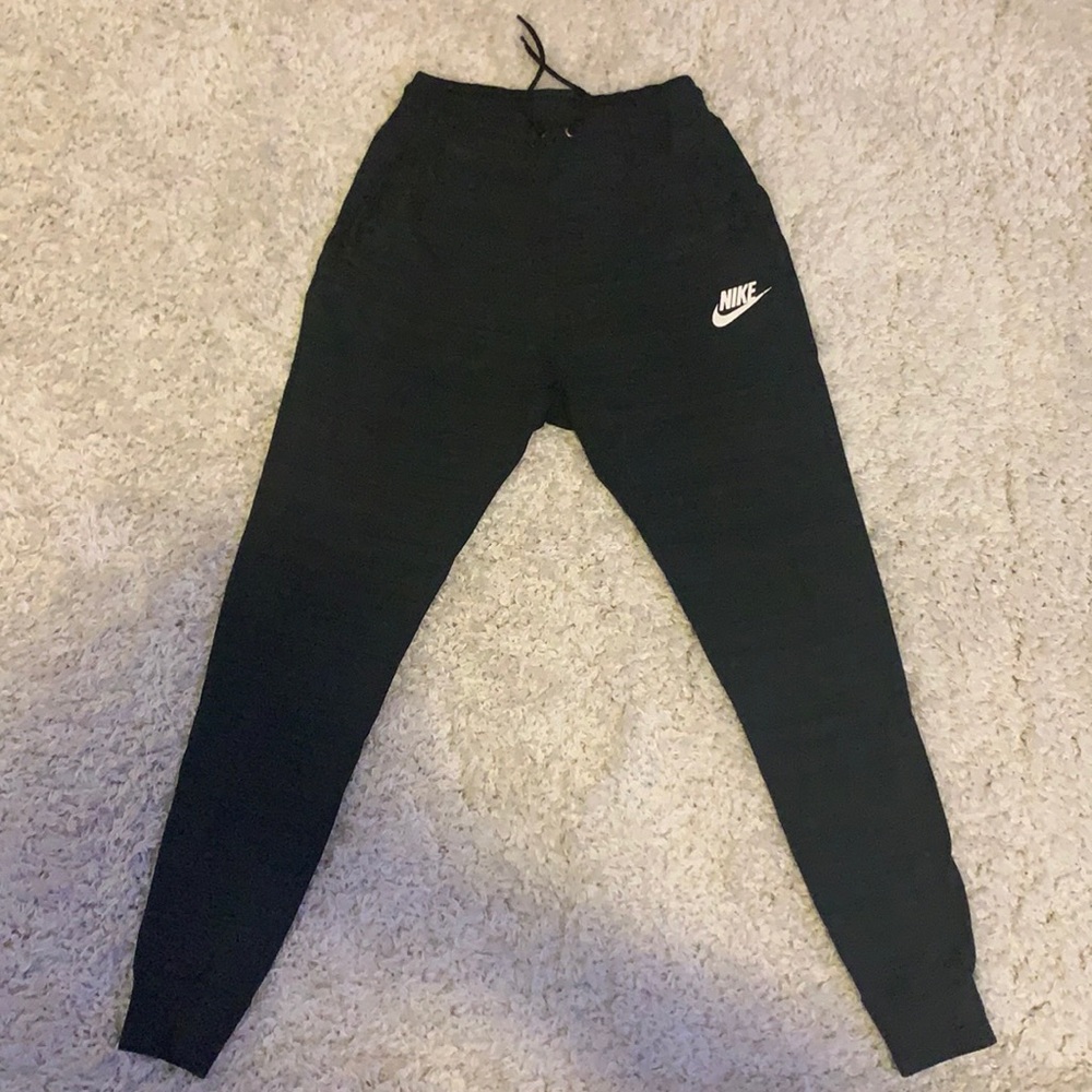 Nike joggers